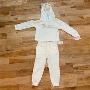 Juicy Couture Ivory Lounge Set